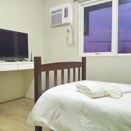 White Knight Hotel Saint Anne Manila Bagian luar foto