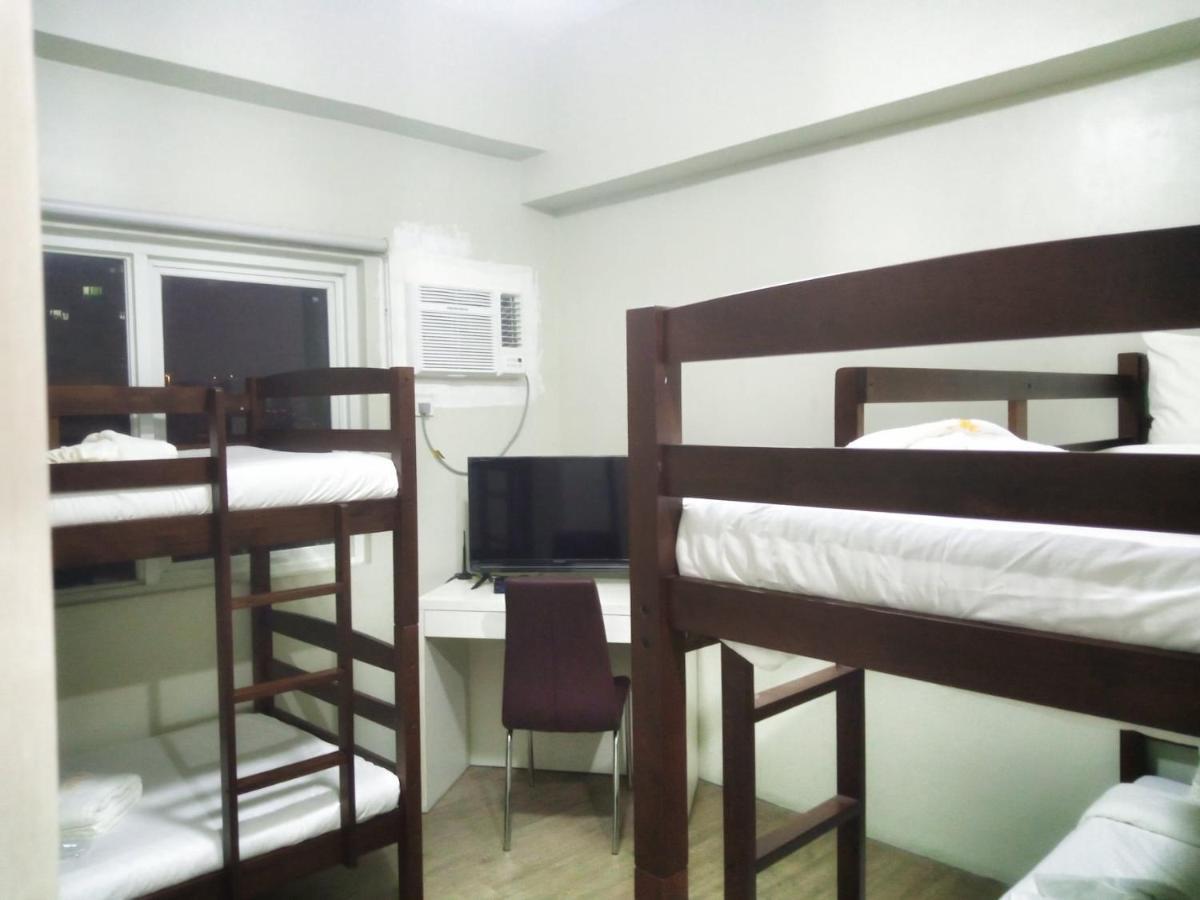 White Knight Hotel Saint Anne Manila Bagian luar foto